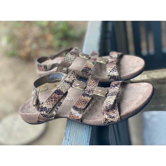 Vionic Women’s Snakeskin Sandals Velcro Straps Sz 8 US - Picture 9 of 9
